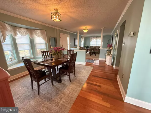 63 GREENS WAY, Blackwood, NJ 08012