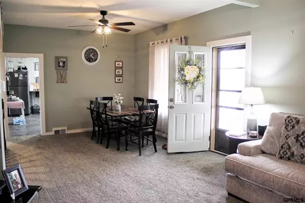 552 N 1st Street, Tecumseh, NE 68450