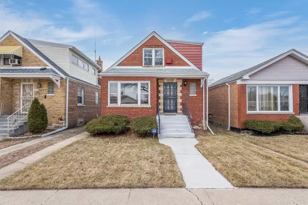 8950 S Cregier AVE, Chicago, IL 60617