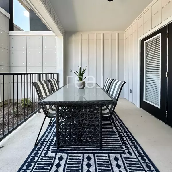 7410 Heuermann Rd, San Antonio, TX 78256-4445