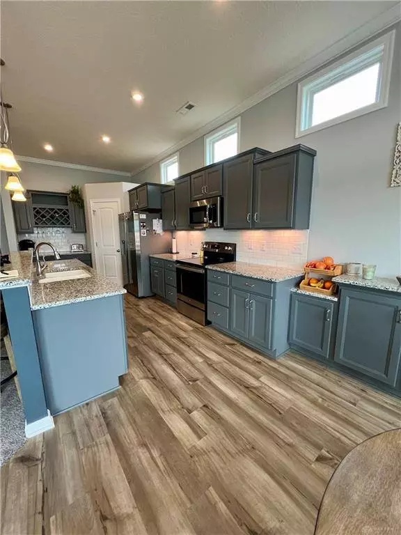 182 Rippling Brook Lane, Springboro, OH 45066