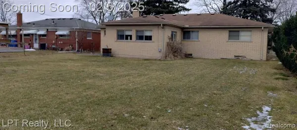 26735 HAVERHILL Drive, Warren, MI 48091