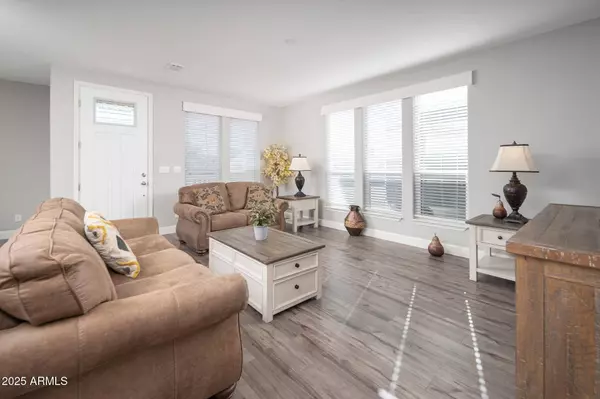 2727 E University Drive, Tempe, AZ 85288