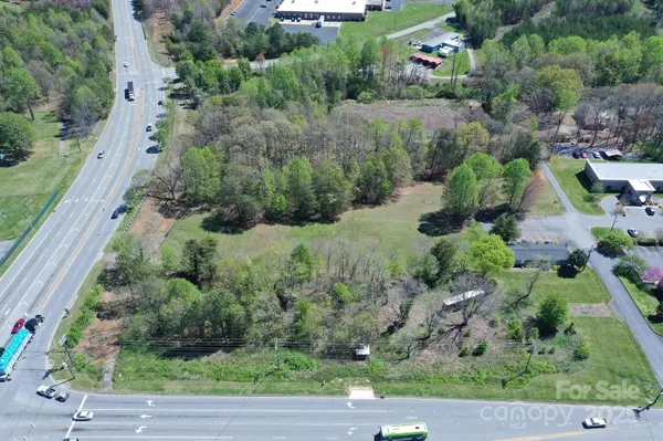 561 Fairgrove Church RD SE, Conover, NC 28613