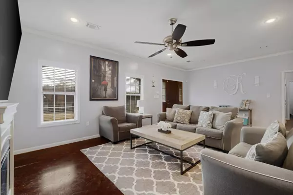 6 Katherine Ave., Sumrall, MS 39482