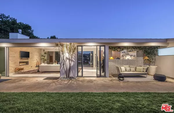 11472 Laurelcrest Rd, Studio City, CA 91604