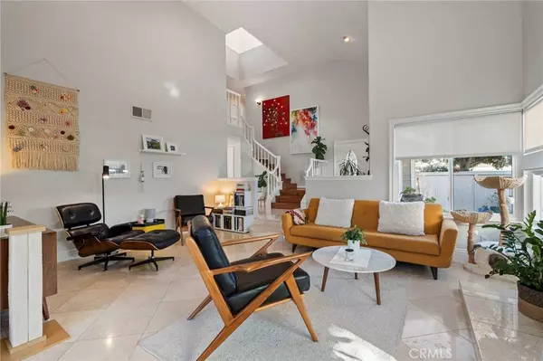 24 Cedarlake #49, Irvine, CA 92614