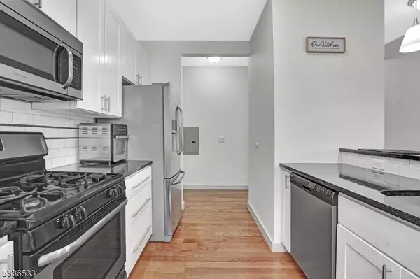 52 Lincoln Ave #305, City Of Orange Twp., NJ 07050