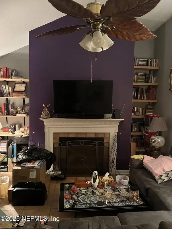 1902 WOOD HILL PL, Jacksonville, FL 32256