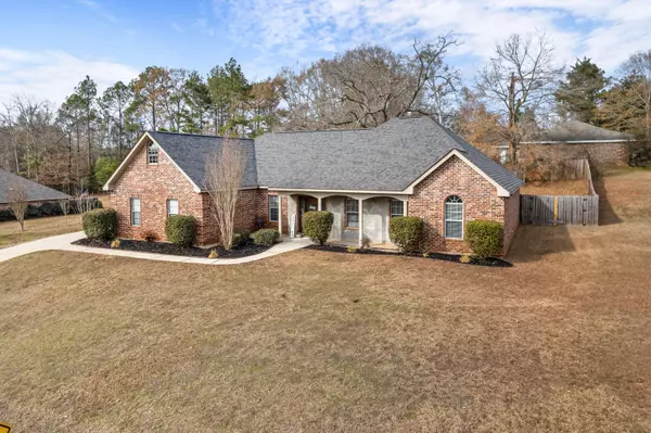 6 Katherine Ave., Sumrall, MS 39482