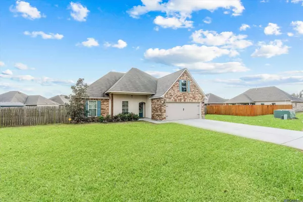 13790 Arbor Walk Dr, Denham Springs, LA 70726