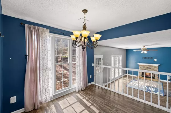 1934 Hobson Ct SW, Marietta, GA 30064-4828