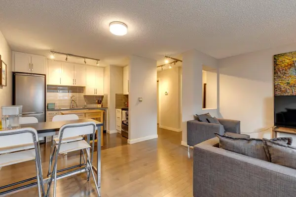 120 24 AVE SW #102, Calgary, AB T2S 0J9