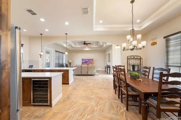 113 WESTFIELD VW, La Vernia, TX 78121-5726