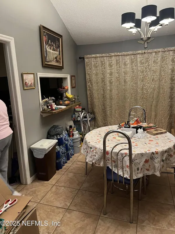 1902 WOOD HILL PL, Jacksonville, FL 32256