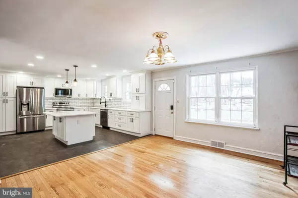 74 BARBERRY, Churchville, PA 18966