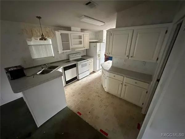 12266 Hallmark AVE, Brooksville, FL 34613