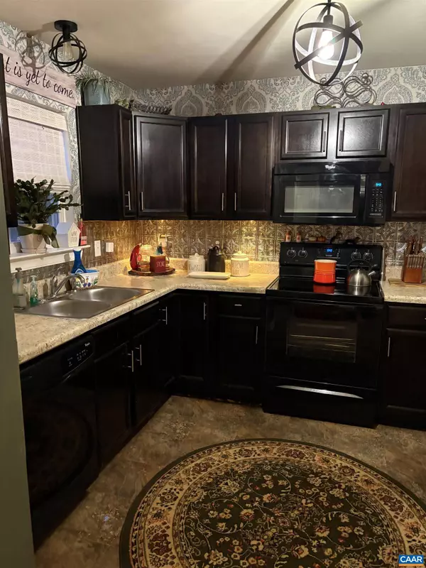 496 BOXWOOD LN, Palmyra, VA 22963