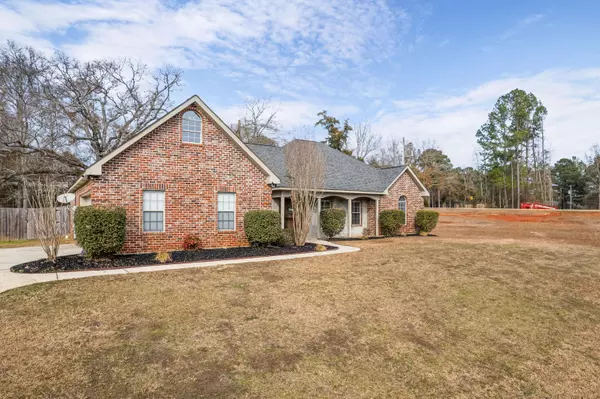 6 Katherine Ave., Sumrall, MS 39482