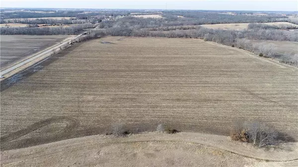 Tract 2 NE State B HWY, Spickard, MO 64679