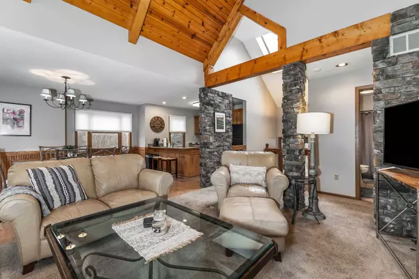 55 Oak Glen Drive, Galena, IL 61036