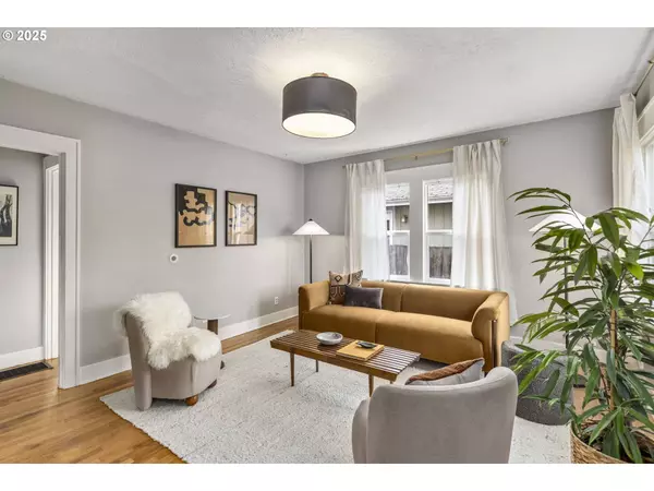 7128 N LEONARD ST, Portland, OR 97203