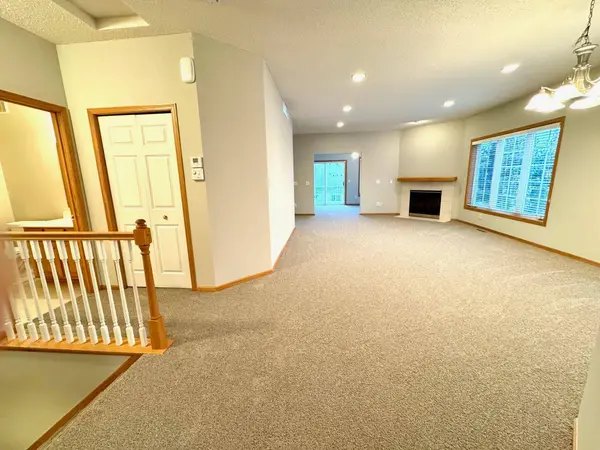 20525 Eastview AVE, Farmington, MN 55024