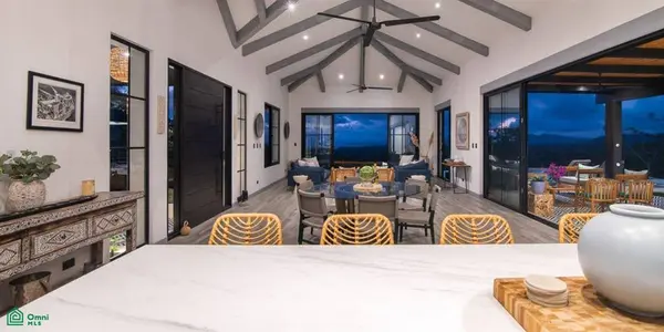 Villa Frangipani / Playa Hermosa, Santiago, Santa, Puntarenas, 60111