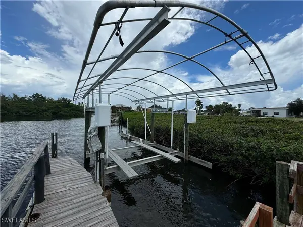 4769 Tahiti DR, Bonita Springs, FL 34134