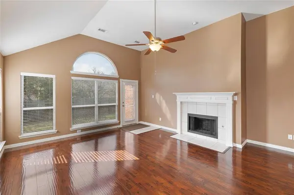 7952 Adobe Drive, Fort Worth, TX 76123