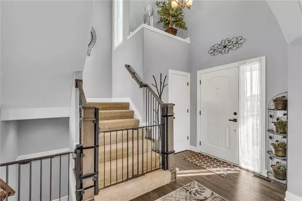 19018 W 169th ST, Olathe, KS 66062