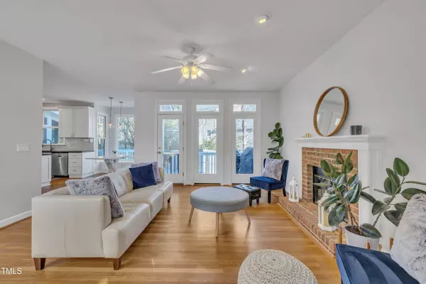 101 Pebble Springs Road, Chapel Hill, NC 27514