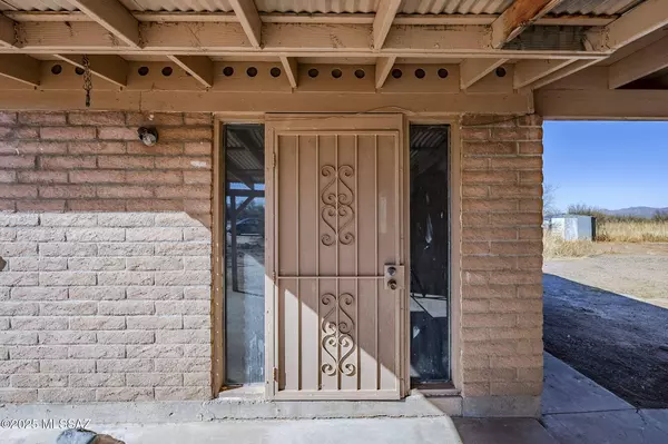 6190 S Marstellar Road, Tucson, AZ 85735