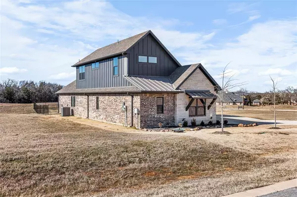 241 Pasadera Circle, Gordonville, TX 76245