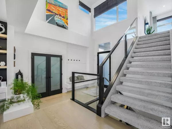 6609 KNOX PL SW, Edmonton, AB T6W 1A5