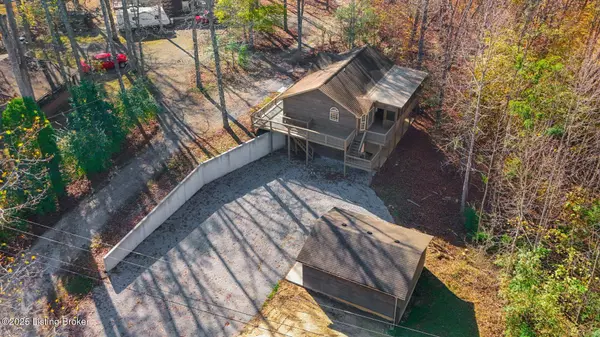 25 Harbor Springs Cir, Jamestown, KY 42629