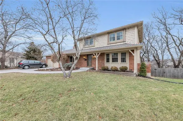 9912 W 65th PL, Merriam, KS 66203