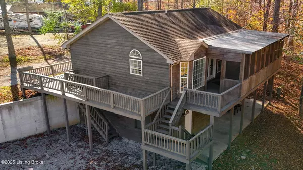 25 Harbor Springs Cir, Jamestown, KY 42629