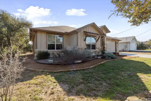 1299 ALLEN VIEW DR, New Braunfels, TX 78132-1825