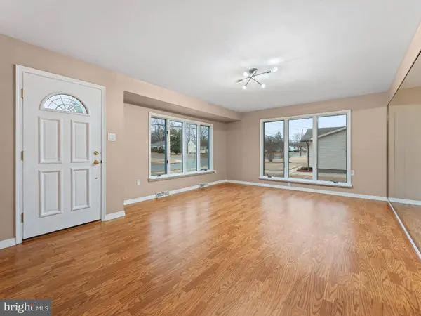 418 WEDGEWOOD DR, Turnersville, NJ 08012