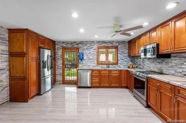 7479 Kendall ST, Arvada, CO 80003