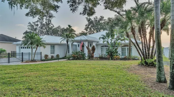 739 SWANN DR, Lakeland, FL 33809