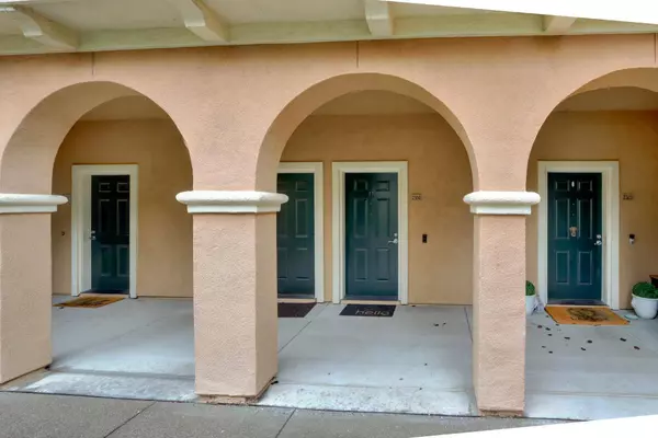 4800 Westlake Pkwy #2304, Sacramento, CA 95835