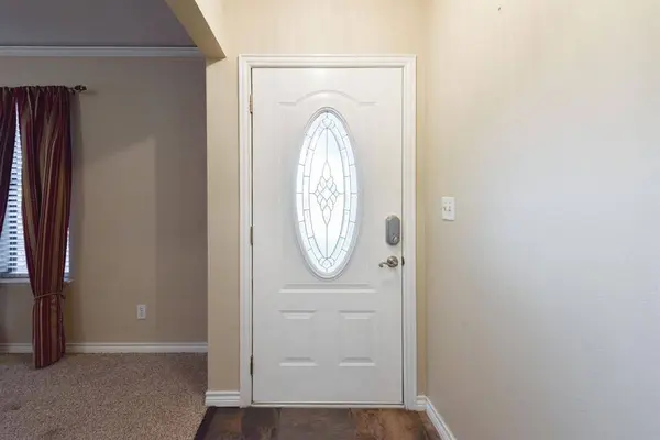 405 Valley Brook DR, La Porte, TX 77571