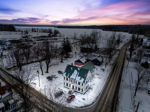 335 Main ST, Vassalboro, ME 04989