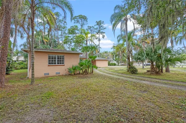 3658 N ECONLOCKHATCHEE TRL, Orlando, FL 32817