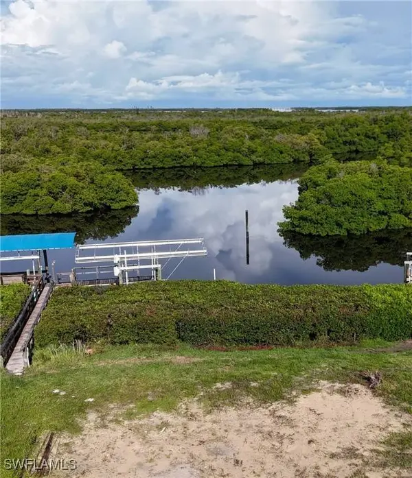 4769 Tahiti DR, Bonita Springs, FL 34134