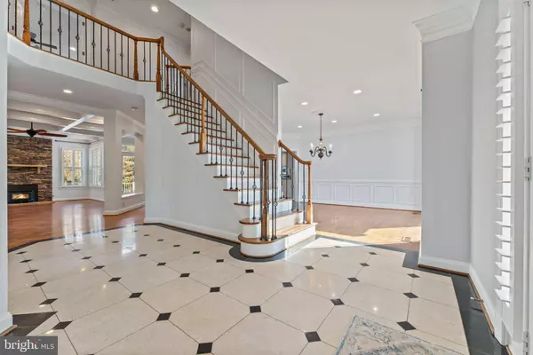 801 GRACE MEADOW CT, Great Falls, VA 22066