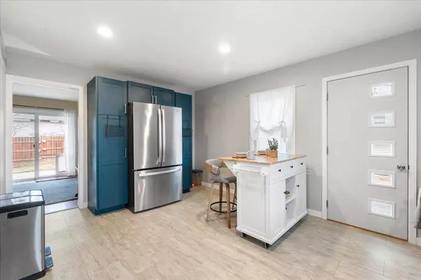 1018 Pine Street, Sun Prairie, WI 53590