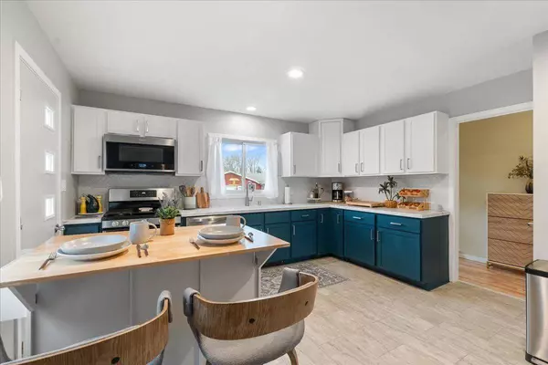 1018 Pine Street, Sun Prairie, WI 53590